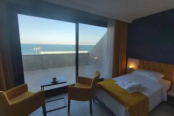 Lizbon Hotel - Resim 16