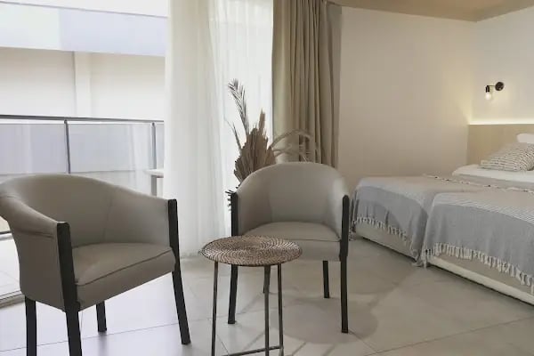 Sun Hotel by En Vie Beach - Resim 6