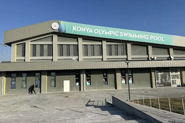 Konya Olimpik Yüzme Havuzu - Resim 3