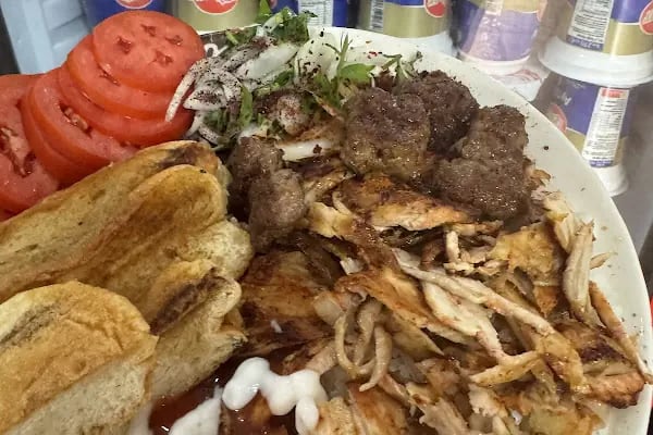Nedim Usta Kofte Doner - Resim 2