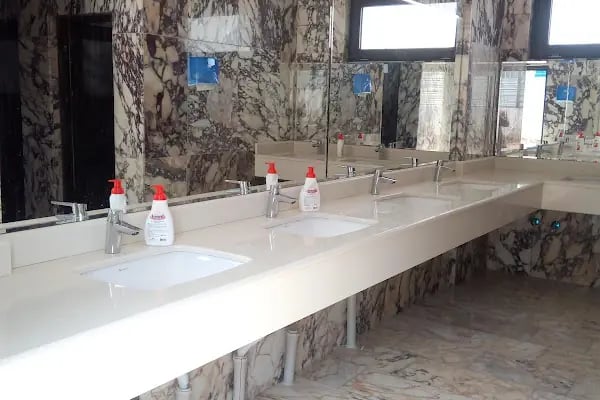 Hacı İsmail-Hafız Güzide Uğur Camii - Resim 15
