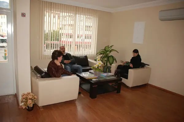 Tandlæge i Tyrkiet, Tandlæge i Alanya. DR. Çağrı AVANAZ - Resim 7