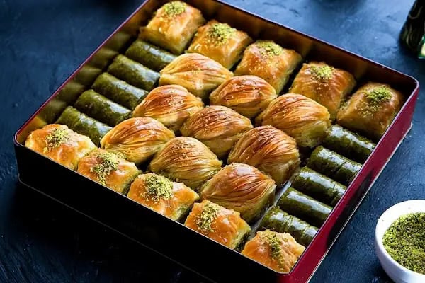 Baklavacı Güllüoğlu / Ataşehir - Resim 6