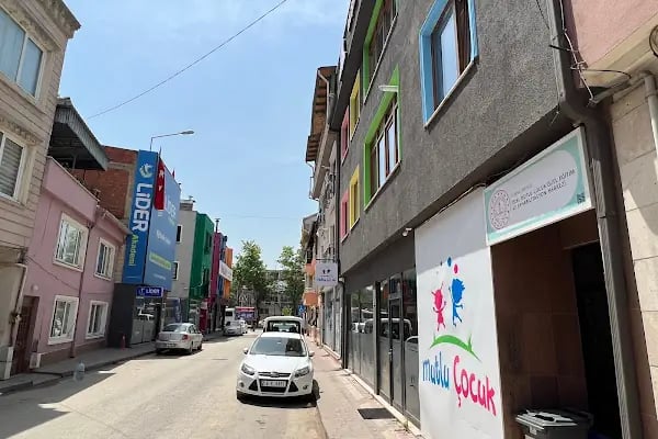 Mutlu Çocuk Özel Eğitim ve Rehabilitasyon Merkezi - Resim 4