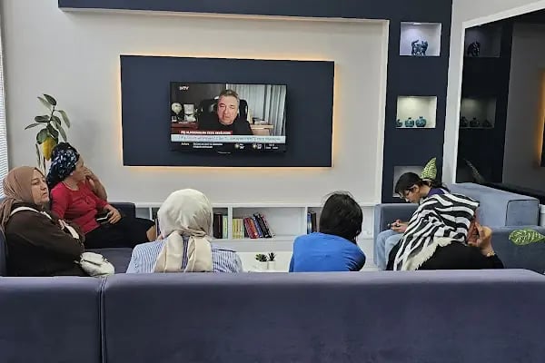 Özel Zirve Ağız ve Diş Sağlığı Polikliniği - Resim 1