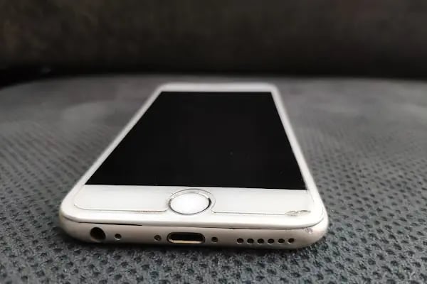Tekno Best - Kadıköy Cep Dünyası | Telefon Tamir Merkezi - Resim 12