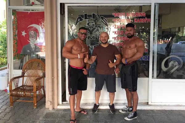 Ali’s Gym Fitness - Resim 10