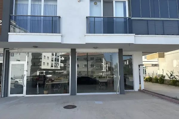 Yenikent Arıkök Veteriner Kliniği - Resim 4