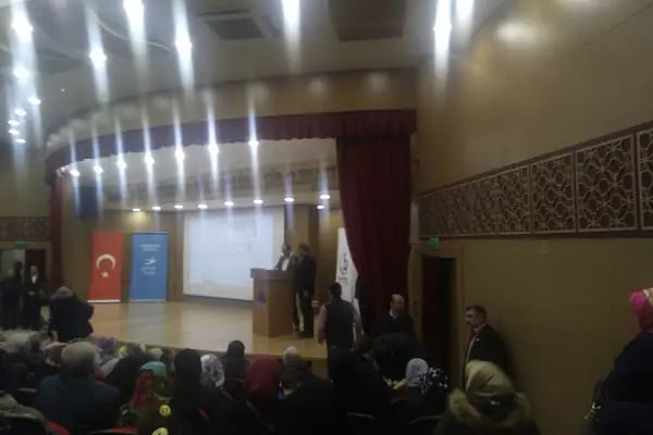 Hasan Nail Canat Bilgi Evi ve Kültür Merkezi - Resim 17
