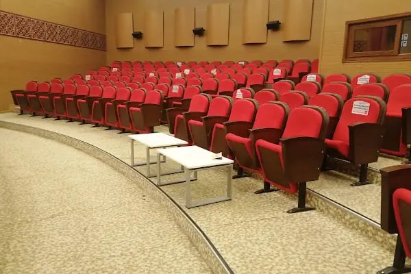 Hasan Nail Canat Bilgi Evi ve Kültür Merkezi - Resim 3