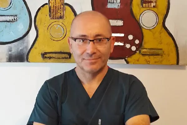 Opr. Dr. Aykut Mısırlıoğlu Estetik ve Plastik Cerrahi Uzmanı Ataşehir - Resim 13