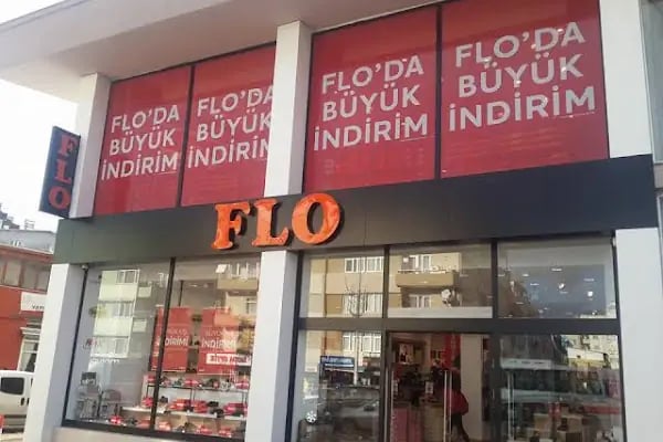 FLO Kenan Evren Cadde Mağazası - Resim 7