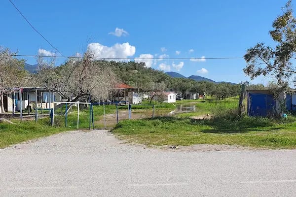Bademli Halk Plajı - Resim 11