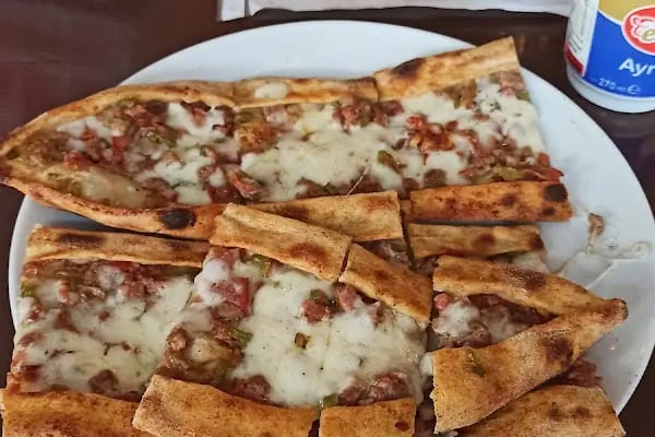 Meşhur Öz Tokatlılar Pide Salonu - Resim 15