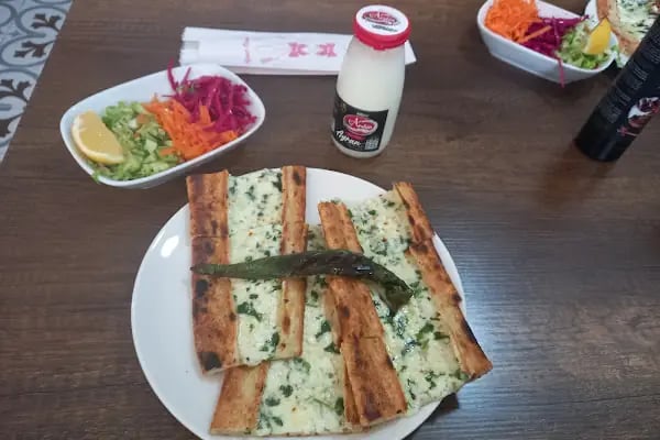 Meşhur Öz Tokatlılar Pide Salonu - Resim 2