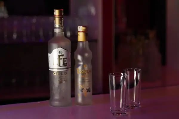Şanzalize Bar - Resim 19