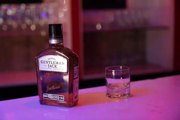 Şanzalize Bar - Resim 6
