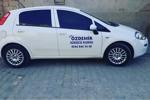 Özel Özdemir Sürücü Kursu - Resim 6