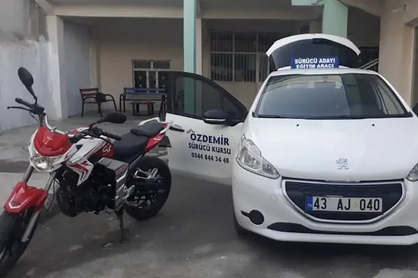 Özel Özdemir Sürücü Kursu - Resim 2
