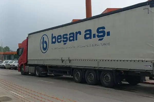 Serra Sünger - Resim 1