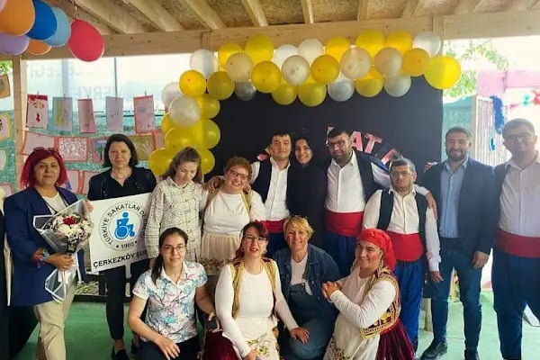 ÖZEL ÇERKEZKÖY UZMAN ÖZEL EĞİTİM VE REHABİLİTASYON MERKEZİ - Resim 11
