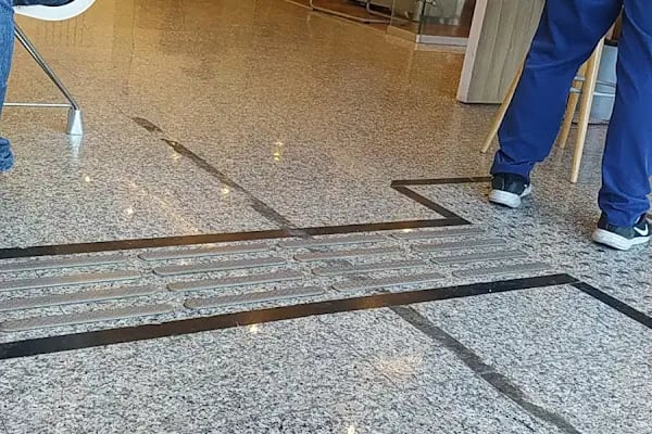 Akbank Avcılar E5 Şubesi - Resim 4