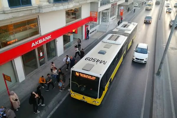 Akbank Avcılar E5 Şubesi - Resim 3