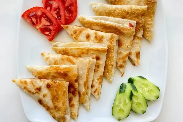 Çınarlı Cafe Restaurant - Resim 3