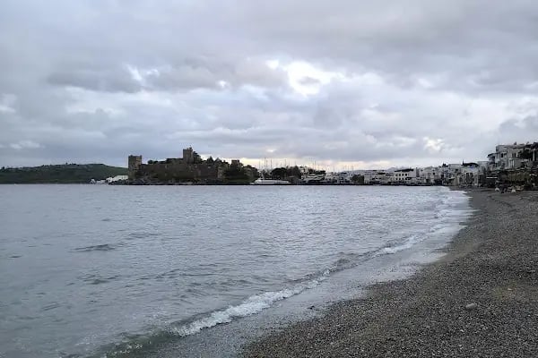 View point to watch the castle at sunset - Resim 9