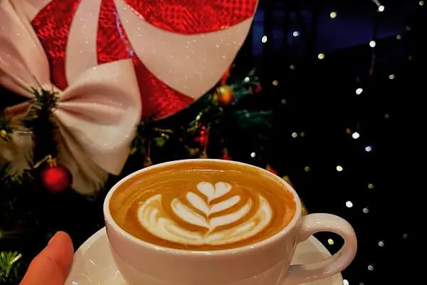 Quench Cafe - Resim 15