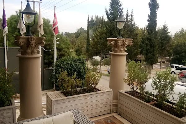 Golden Lake Hotel - Resim 11