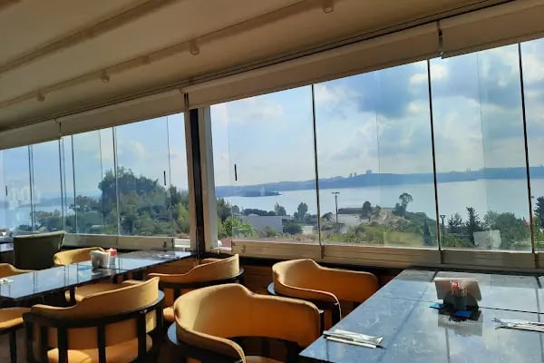 Golden Lake Hotel - Resim 10