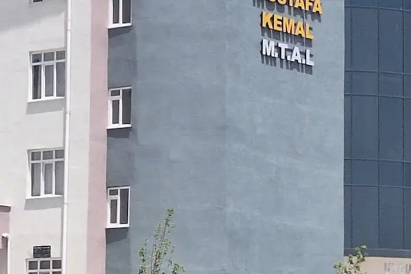 Gazi Mustafa Kemal Mesleki ve Teknik Anadolu Lisesi - Resim 3