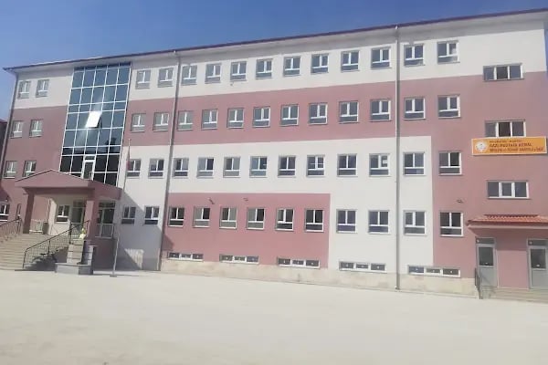 Gazi Mustafa Kemal Mesleki ve Teknik Anadolu Lisesi - Resim 6