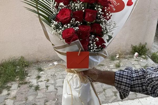 Ceyhan Şeyma Çiçekçilik - Resim 1