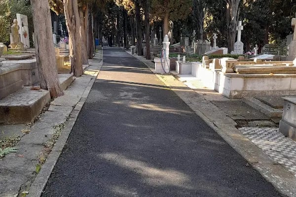 Aya Lefter Rum Mezarlık Kilisesi - Resim 15