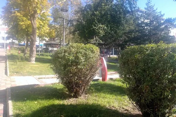 Levent Karaca Parkı - Resim 13
