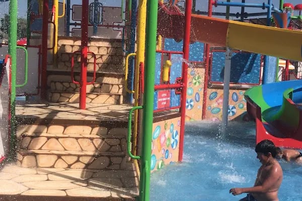 Waterpark Çankaya Aquapark - Havuz ve Eğlence Tesisi - Resim 19