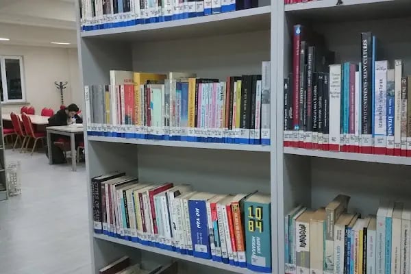 İBB Barış Manço Kütüphanesi - Resim 4