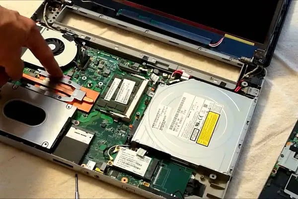 Aliağa Mete Bilgisayar , Donanım Satış, Tamir ve Teknik Destek , Vodafone Fiber Internet , Akınsoft Aliağa Yetkili Satıcı - Resim 1