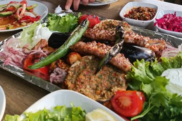 İbrahim Usta Pide Kebap - Resim 3