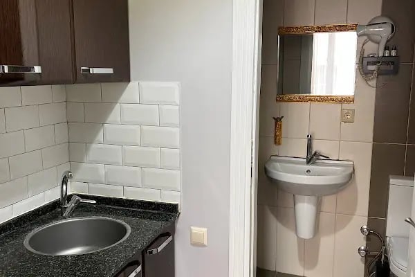 Zebra Hotel Alsancak - Resim 3