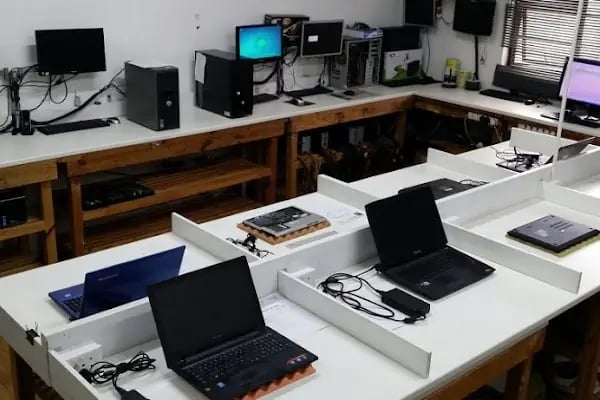 Odesa Bilgisayar - Teknik Servis - Resim 1