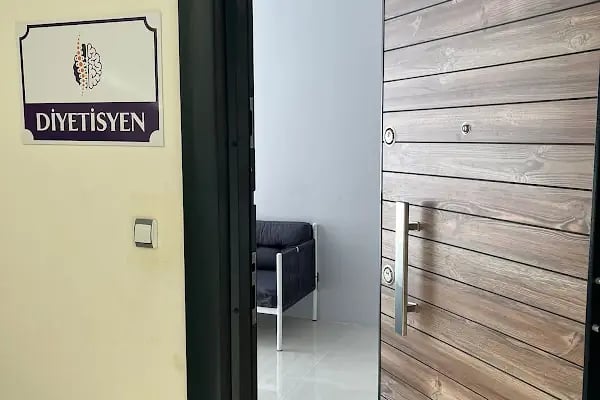 Arnavutköy Yaşam Psikolojik ve Diyetisyen Danışmanlık Merkezi - Resim 14