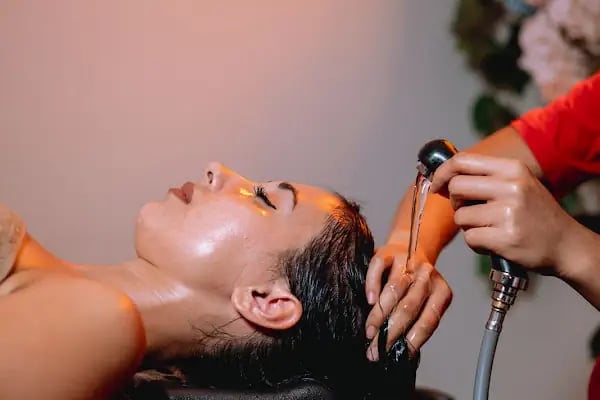Denizli Kafa Masajı - Hermosa Hair Spa - Resim 5