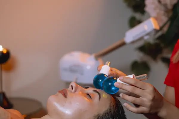 Denizli Kafa Masajı - Hermosa Hair Spa - Resim 7