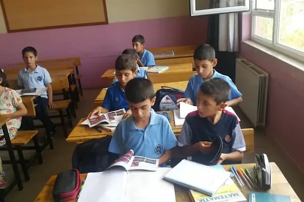 Ali Öztürk Anaokulu - Resim 2