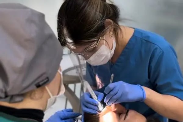 Karacan Dent - İstanbul Diş Kliniği - Istanbul Dental Clinic - Resim 9
