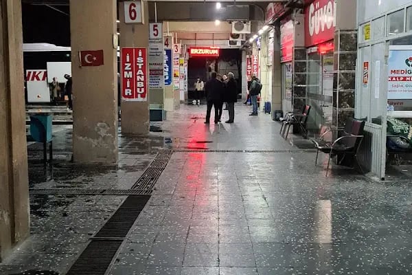 Salihli Otobüs Terminali - Resim 8