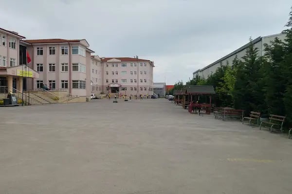 Selim Yürekten Mesleki ve Teknik Anadolu Lisesi - Resim 19
